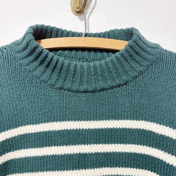 Faherty Cuddle Stripe Crew Sweater in Evergreen Stripes Size XS Oversized Preppy - Picture 9 of 15